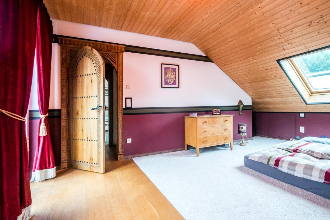 Wohlfuehloase Mit Blick Auf Trier Apartment Exterior photo